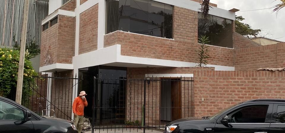 Alquiler de Casa En Barranco, Lima – US$ 1,600 – Tarapaca 142
