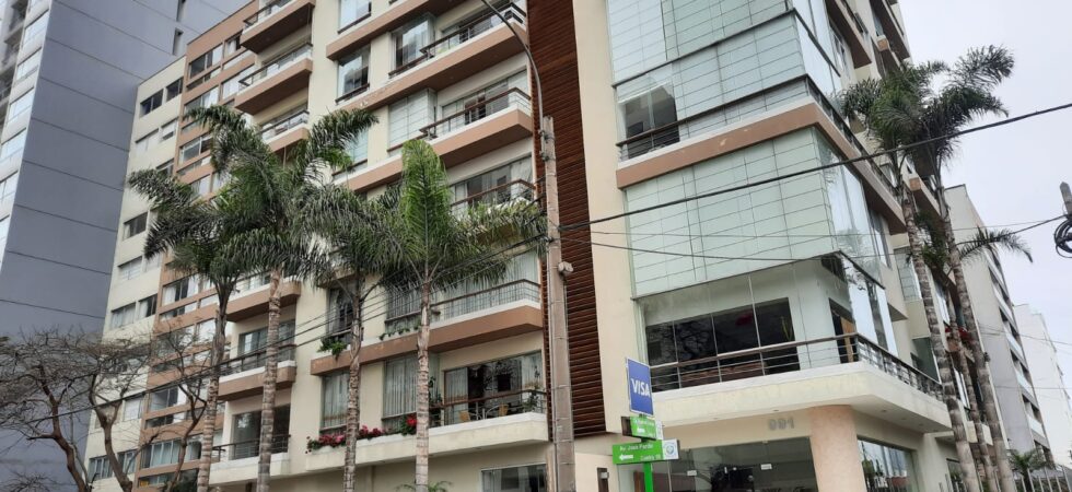 Venta de Departamento En Miraflores, Lima – US$ 310,000 – Av. Jose Pardo 991, Esquina con Calle Ramón Zavala, Miraflores