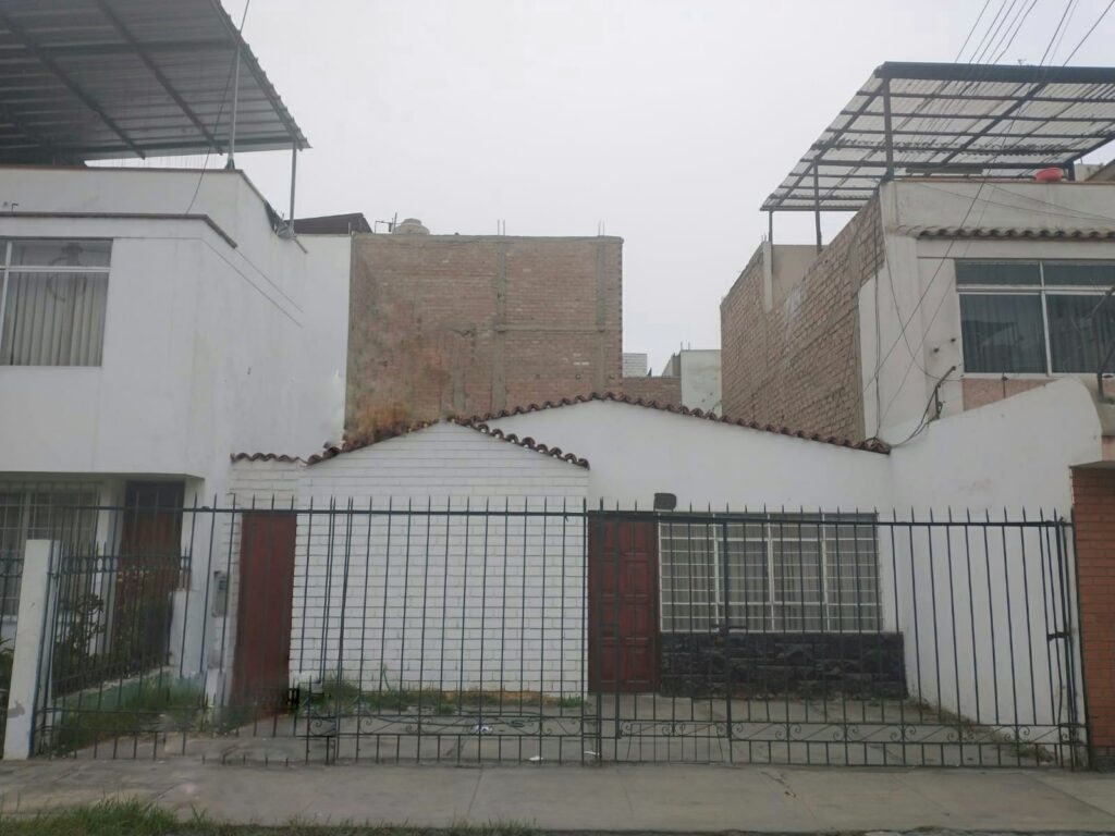 Venta de Casa En San Borja, Lima – A consultar – Urb. Primavera de Monterrico, San Borja