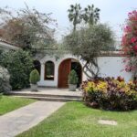 Venta de Casa En Santiago De Surco, Lima – US$ 2,250,000 –