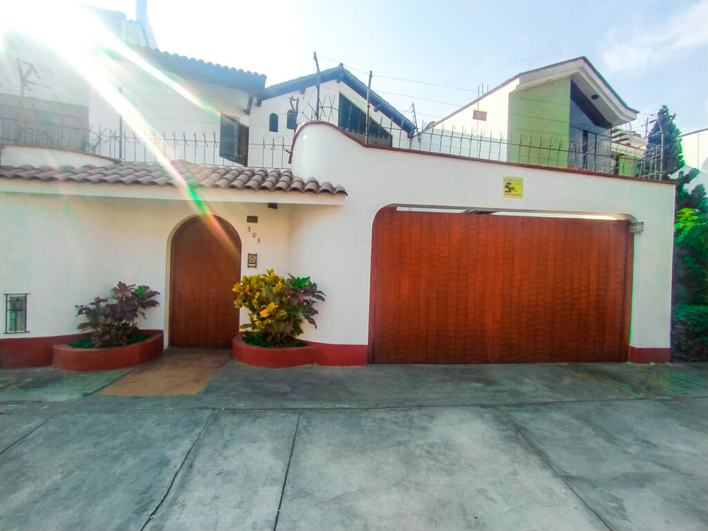 Venta de Casa En La Molina, Lima – US$ 400,000 – Javier Heq