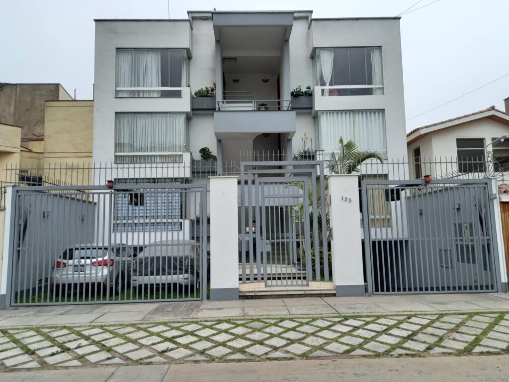 Alquiler de Departamento En San Borja, Lima – US$ 375 –