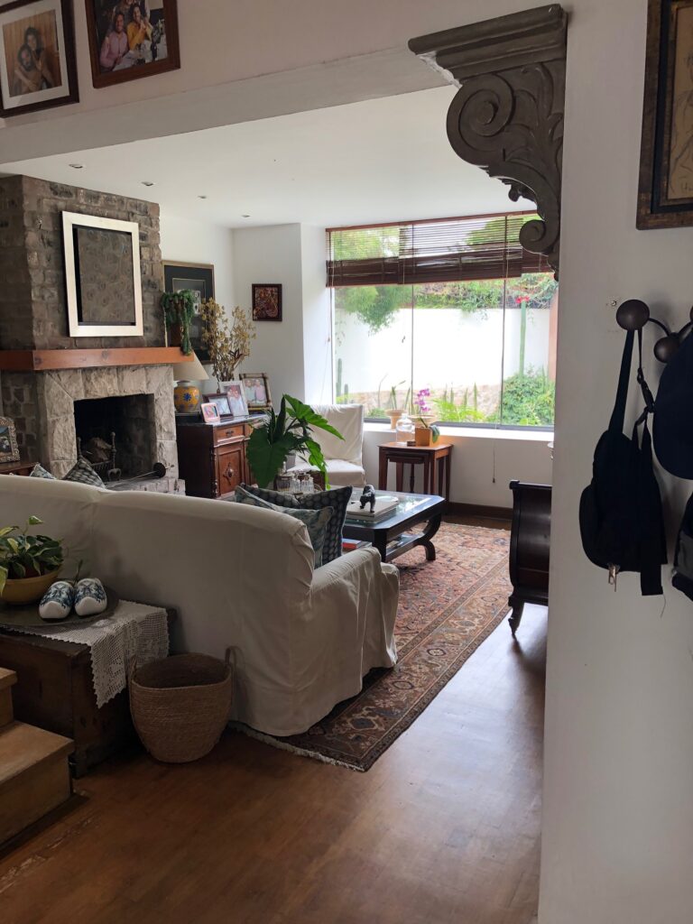 Venta de Casa En Santiago De Surco, Lima – US$ 850,000 – Jr Los Aviadores 109