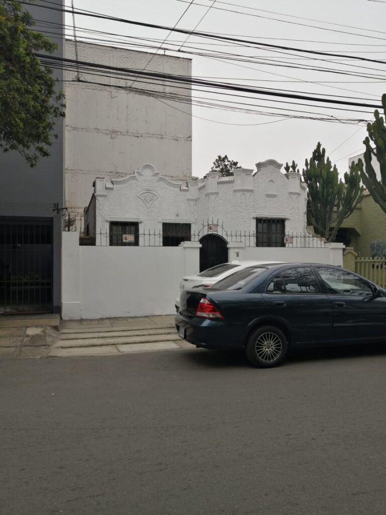 Venta de Casa En Miraflores, Lima – US$ 370,000 – calle italia