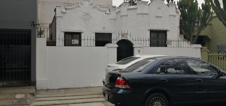 Venta de Casa En Miraflores, Lima – US$ 370,000 – calle italia