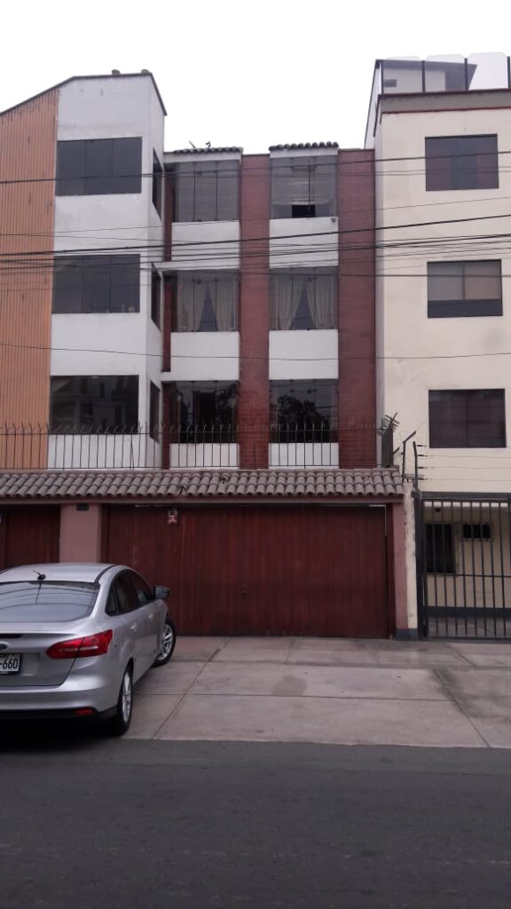 Venta de Departamento En Santiago De Surco, Lima – US$ 155,000 – Av. Andrés Tinoco 574, prolongación Benavides, Santiago de Surco